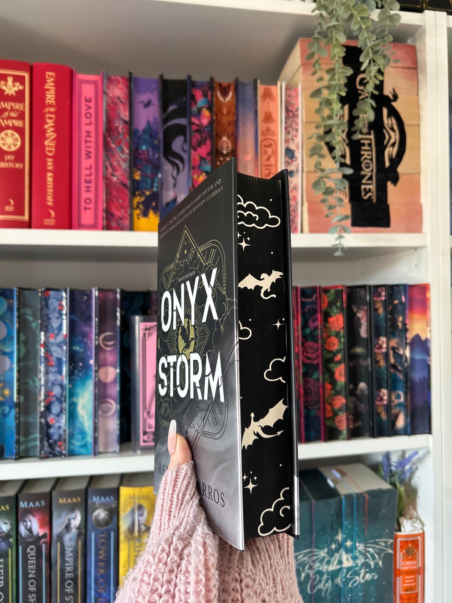 Onyx Storm UK hardback with painted edges