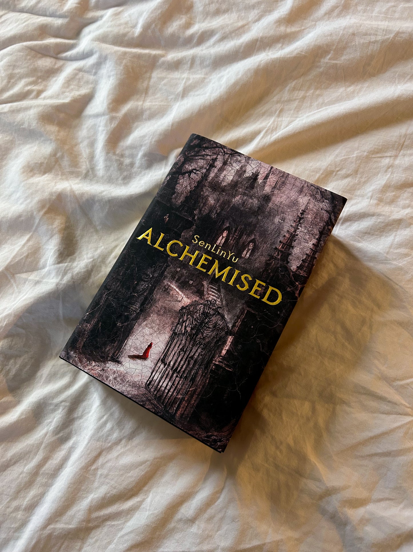 Alchemised by SenLinYu with sprayed edges