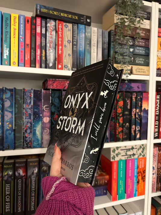 Onyx Storm UK hardback with painted edges