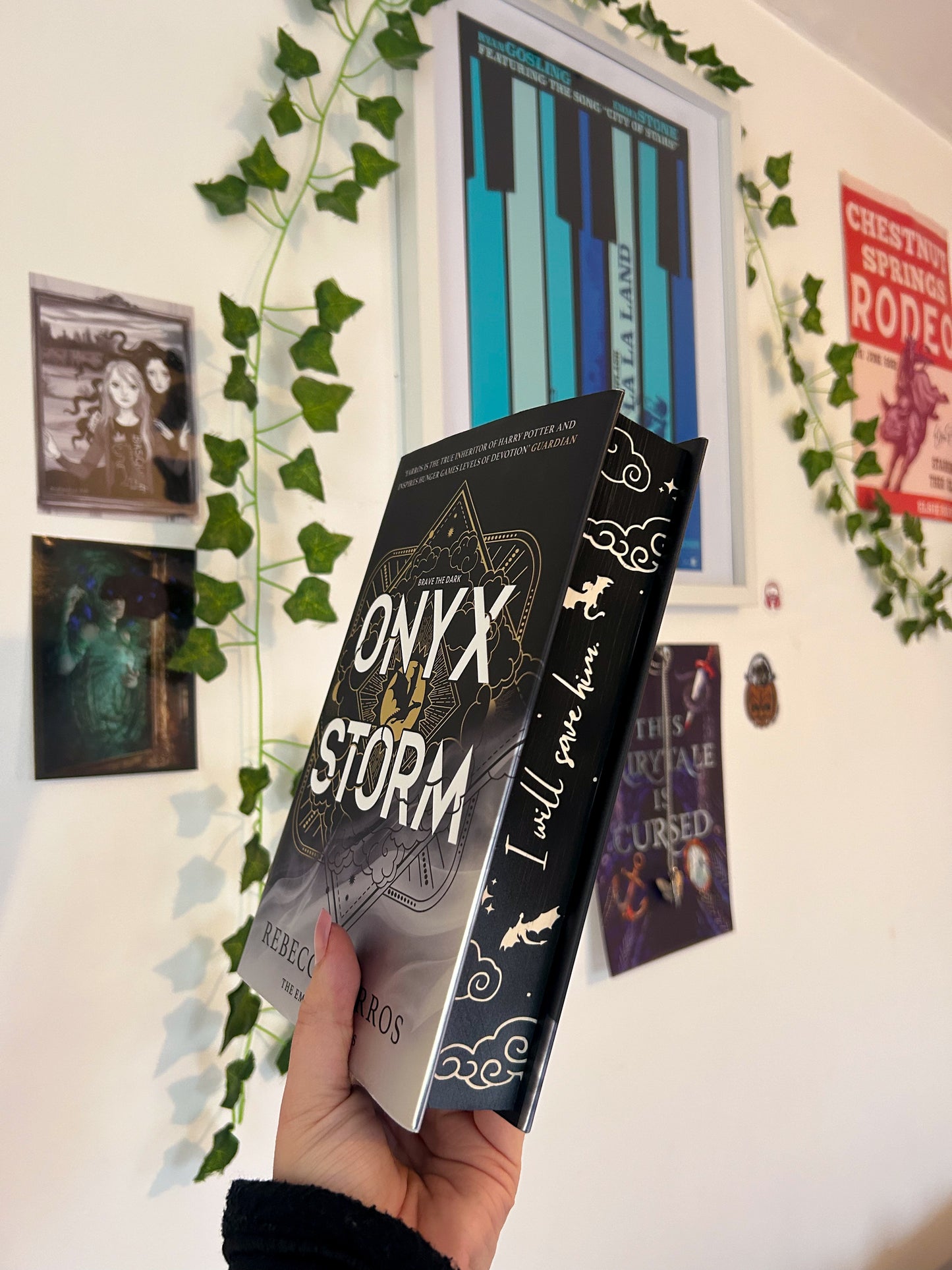 Onyx Storm Quote Edge