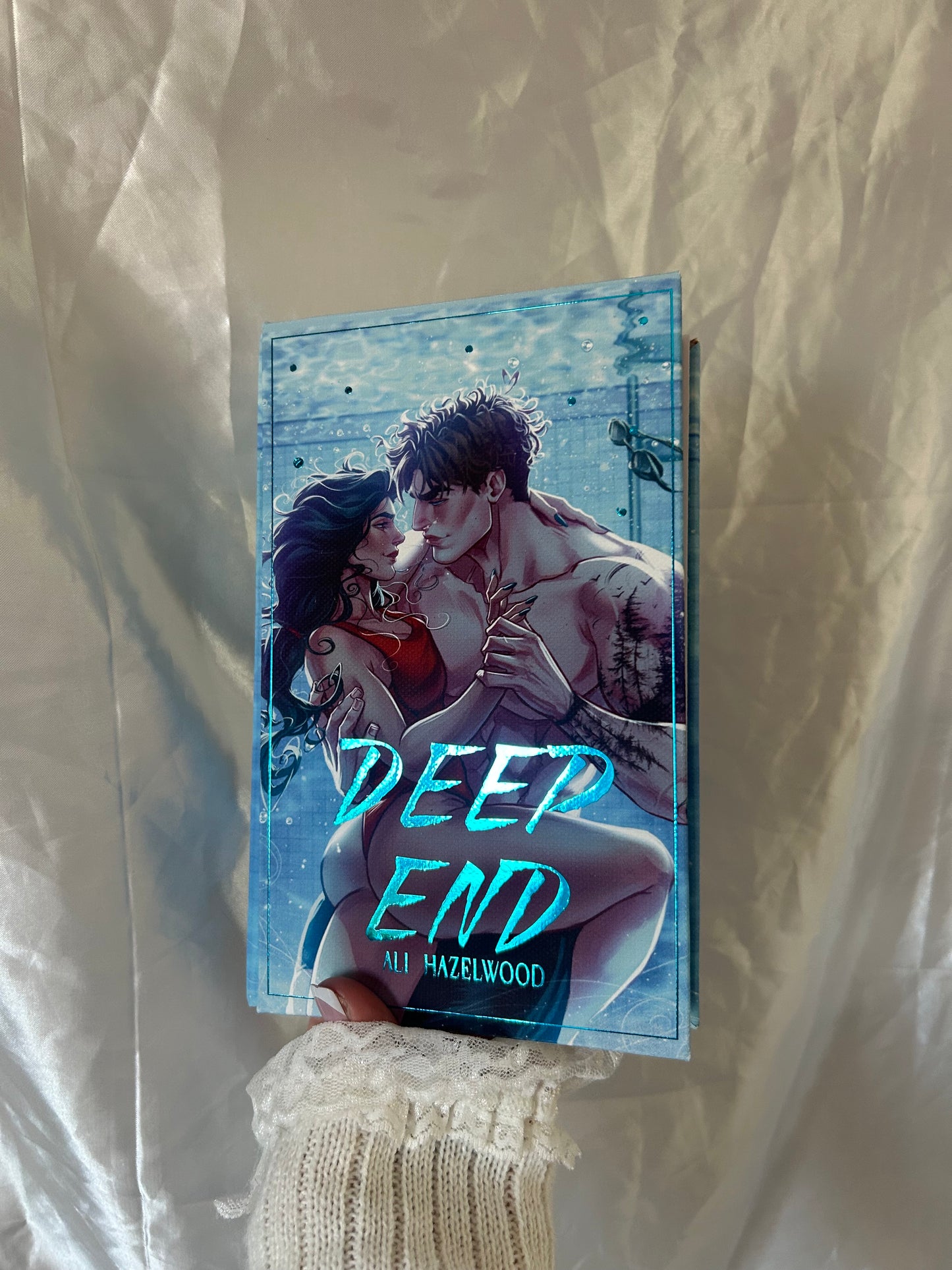 Deep End by Ali Hazelwood artwork rebind pre-order