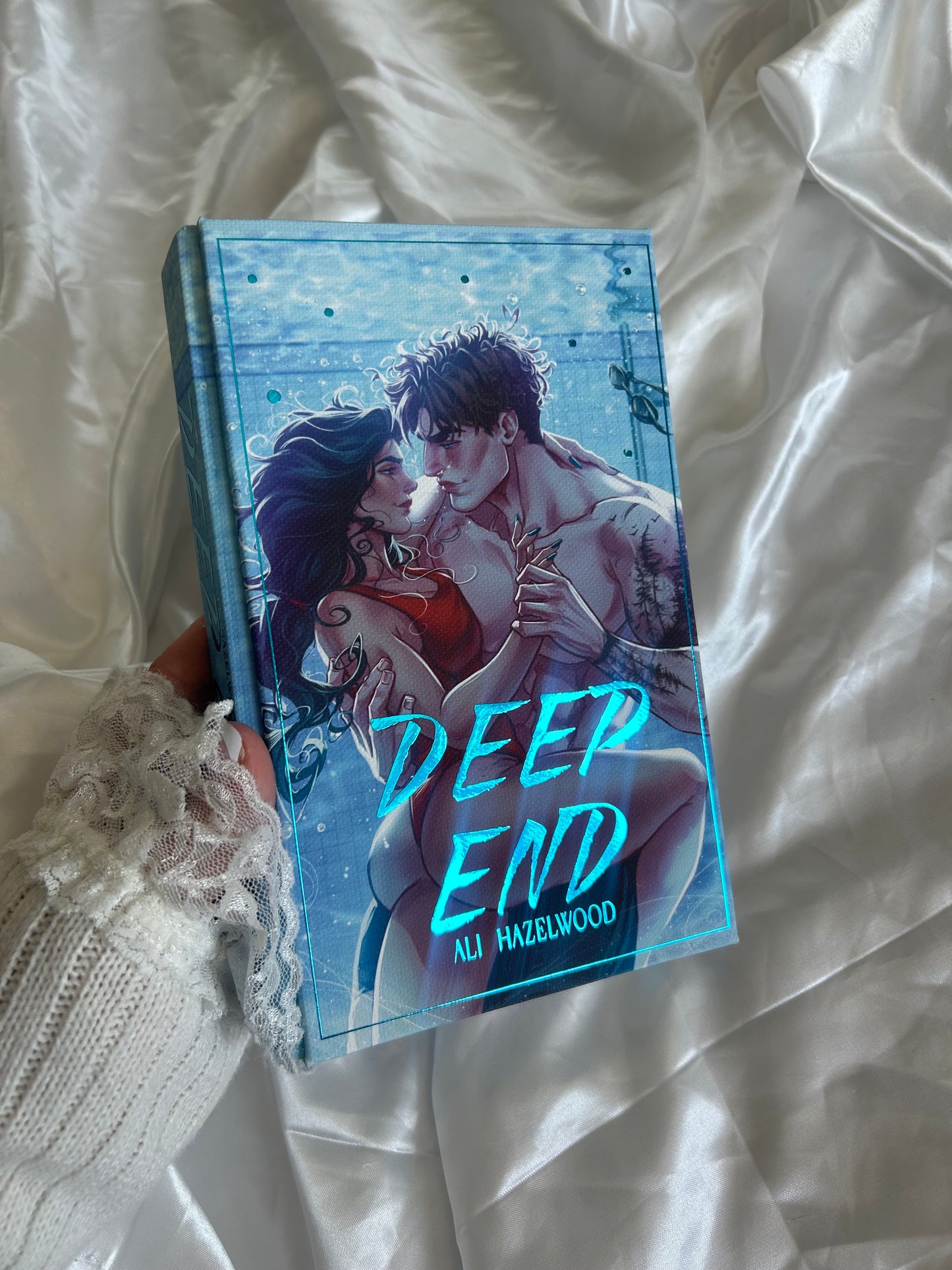 Deep End by Ali Hazelwood artwork rebind pre-order