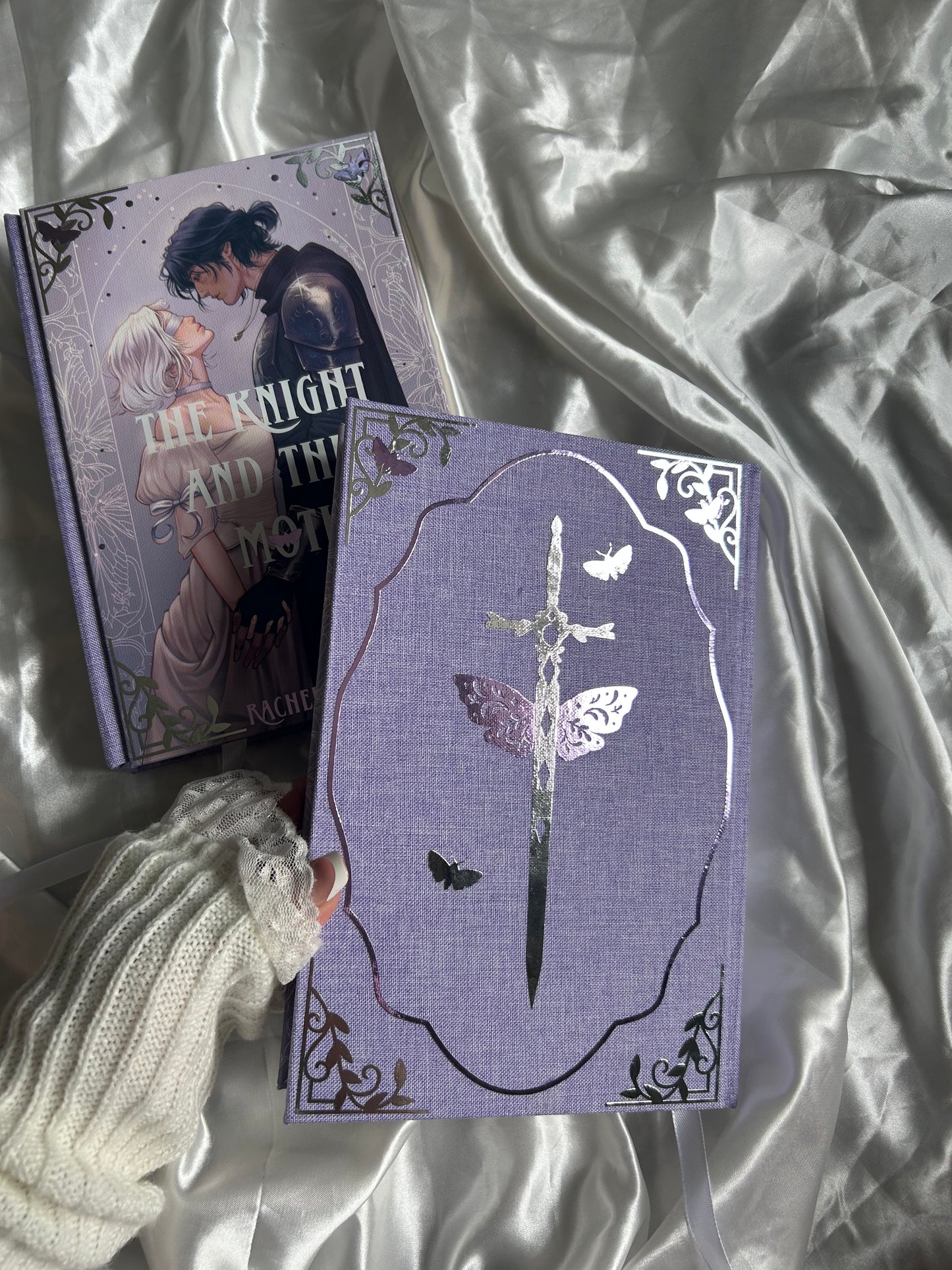 The Knight and the Moth Rebind in collaboration with @nuagedefraises