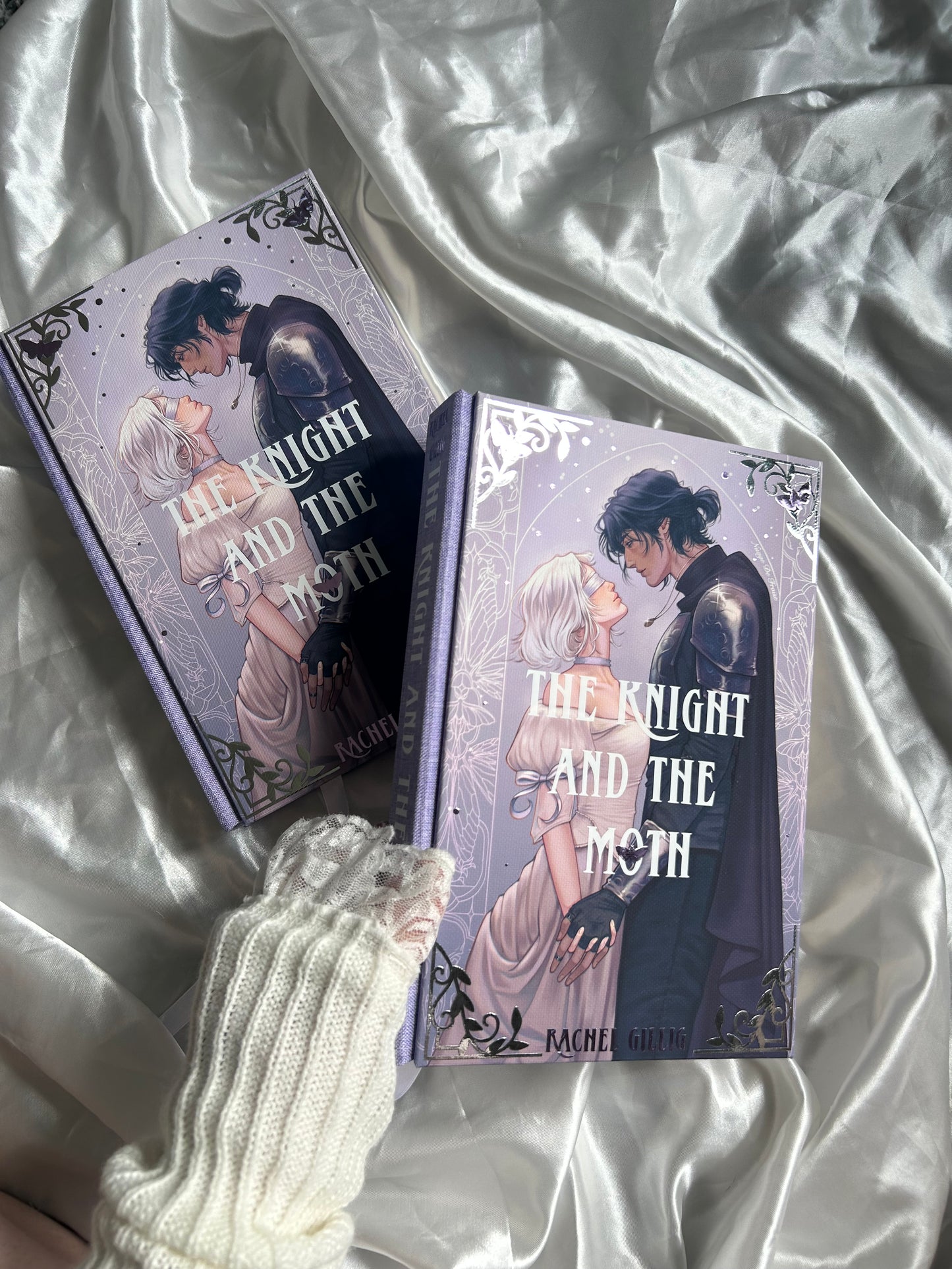 The Knight and the Moth Rebind in collaboration with @nuagedefraises